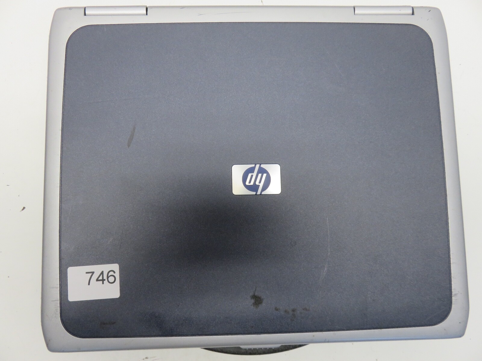HP Pavilion ZE4400 AMD Athlon XP-M 1.7GHz 194 MB NO HDD No Batt