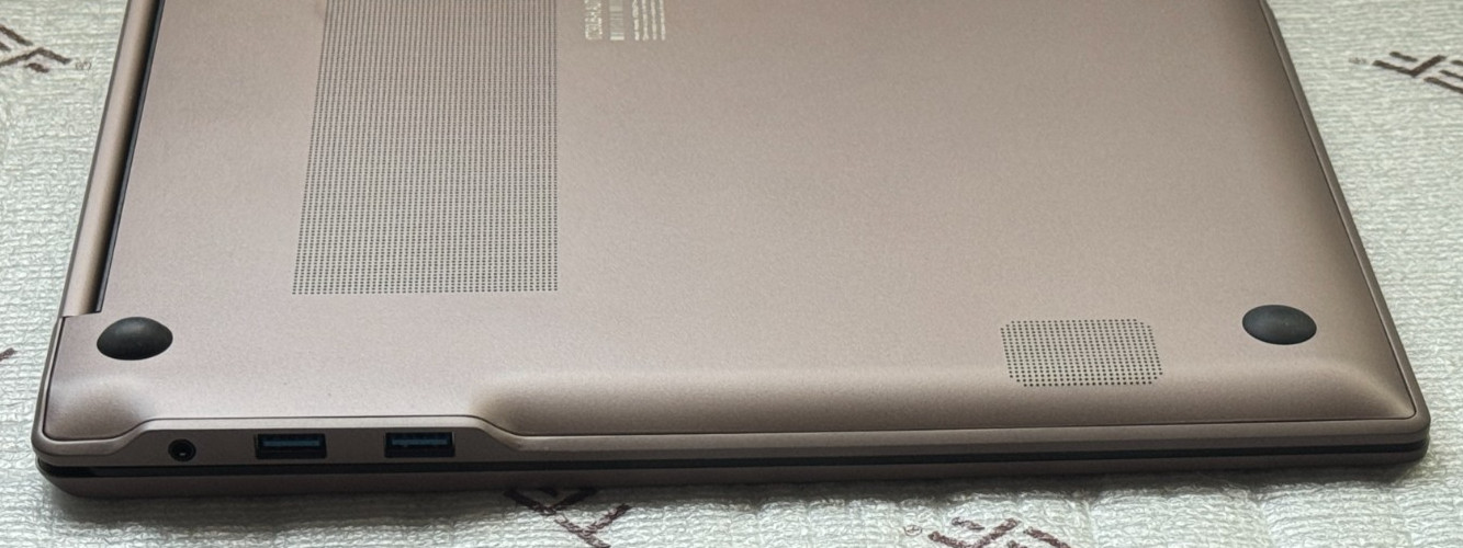 LG gram Max 17″ 2.5K Touch Laptop Ultra 7 355 32GB RAM 1TB SSD 17Z90UB-H.AU76U3