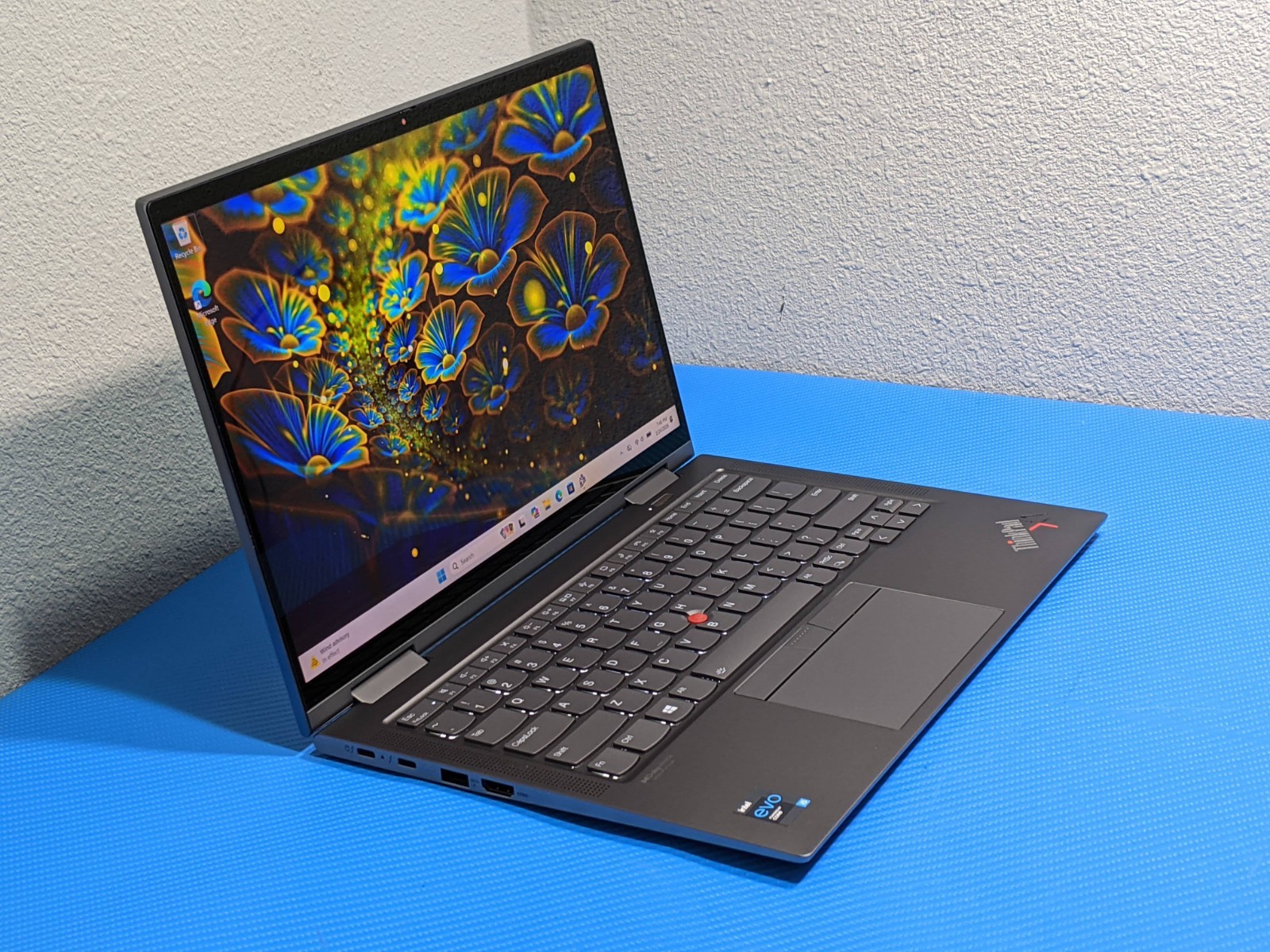 Lenovo ThinkPad X1 Yoga Gen 6 14″ UHD+ TOUCH i5-1135G7 2.4GHz 16GB 512GB +PEN+PA