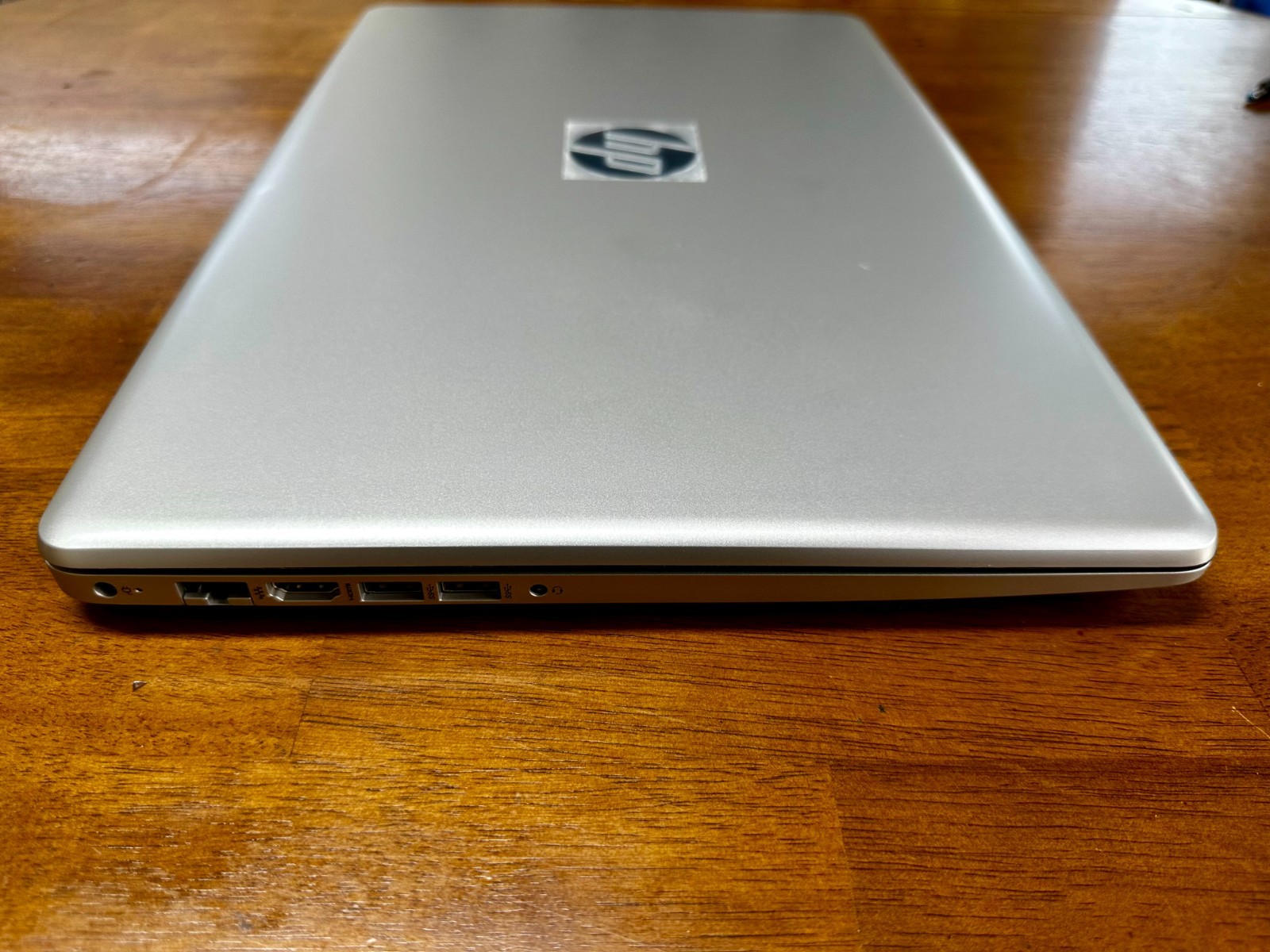 HP Pavilion 17.3″ Laptop – Natural Silver