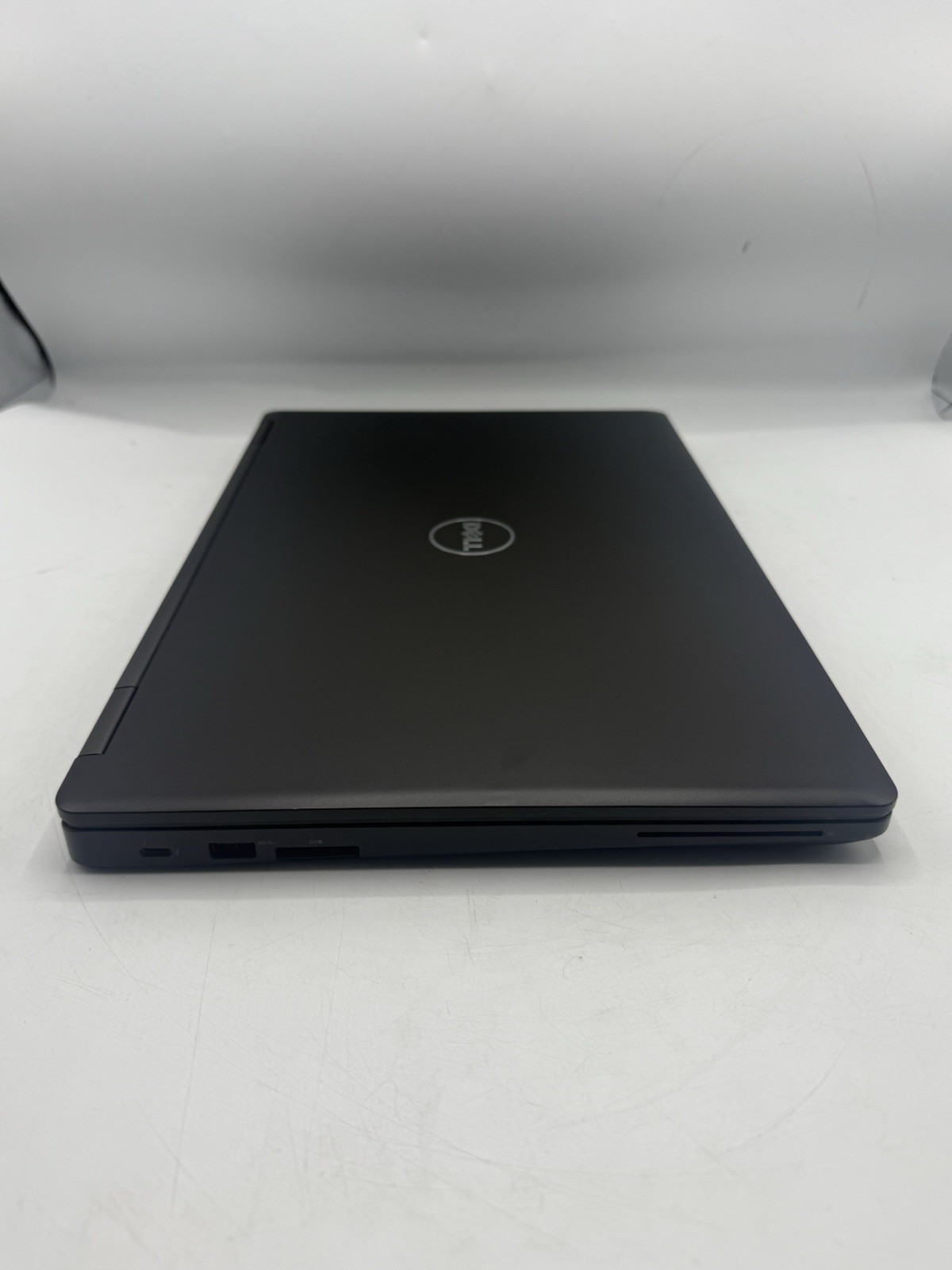 Dell Precision 3520 15.6” i5-7440HQ 2.8GHz M620 READ