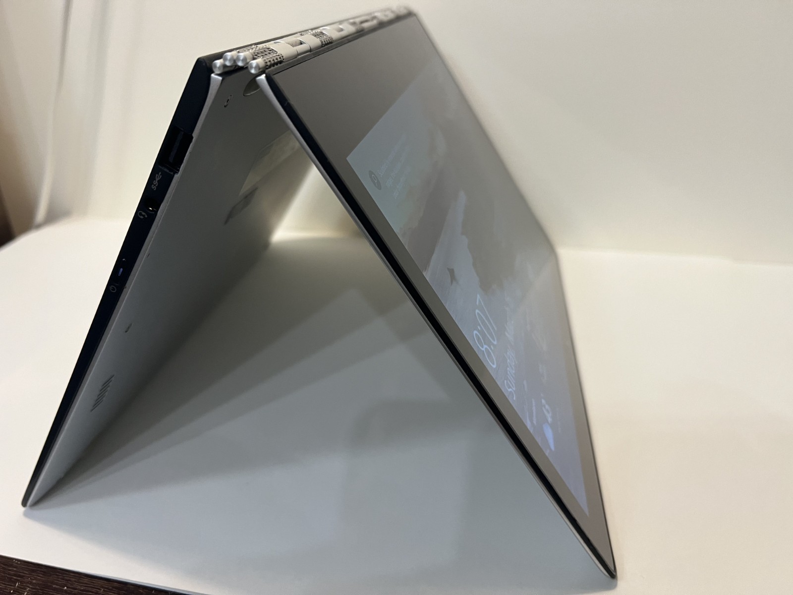 Lenovo Yoga 900S-12ISK, Touch, 12.5″, Intel I7 8GB RAM 256GB NVMe SSD