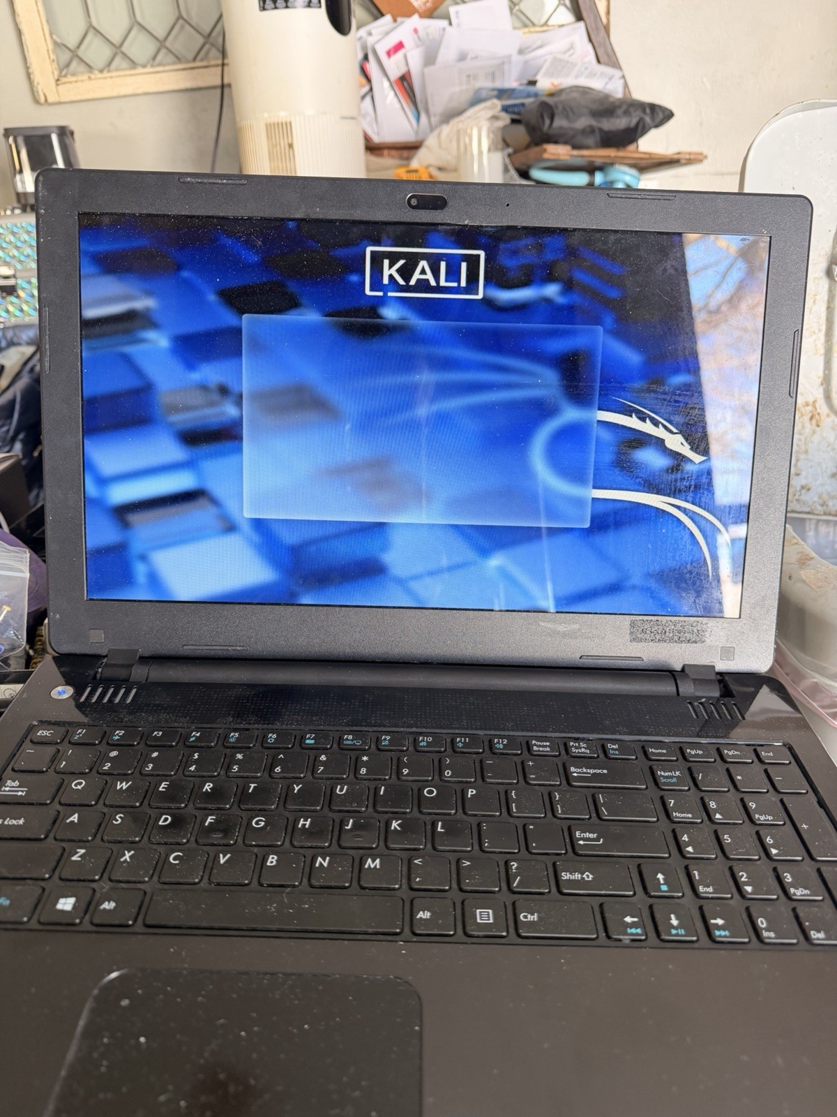 Kali Linux Laptop 8GB RAM 320GB HDD + Atheros AR9271 WiFi Adapter