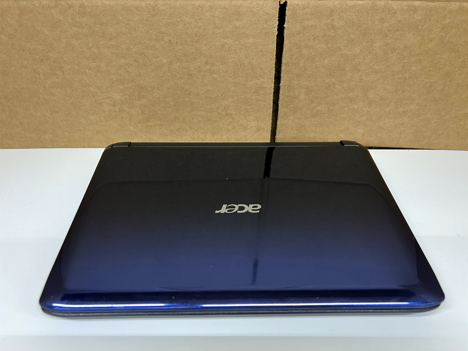 Acer AO532h Aspire One Mini Laptop Intel Atom N450 120GB SSD 1GB RAM For Repair