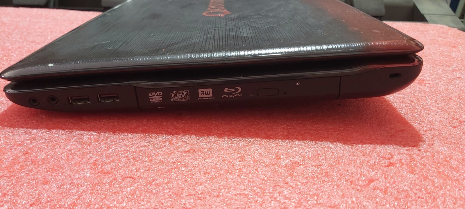 Toshiba QOSMIO X770-11D Notebook no Power Supply [ UPS Shipping ]