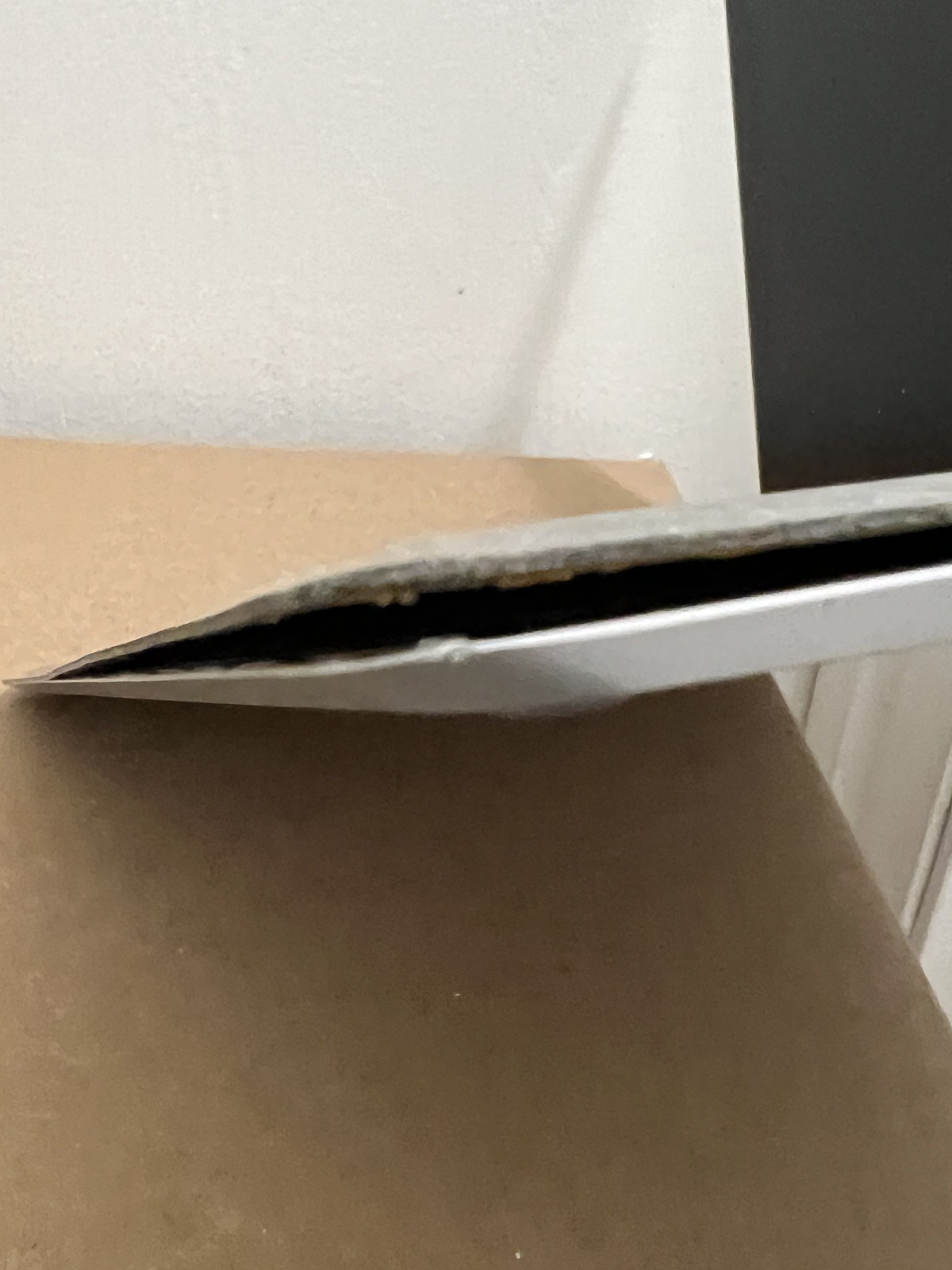 Microsoft Surface Laptop 2 (Intel Core i7-7660U, 16GB RAM, 512GB) Platinum – SEE
