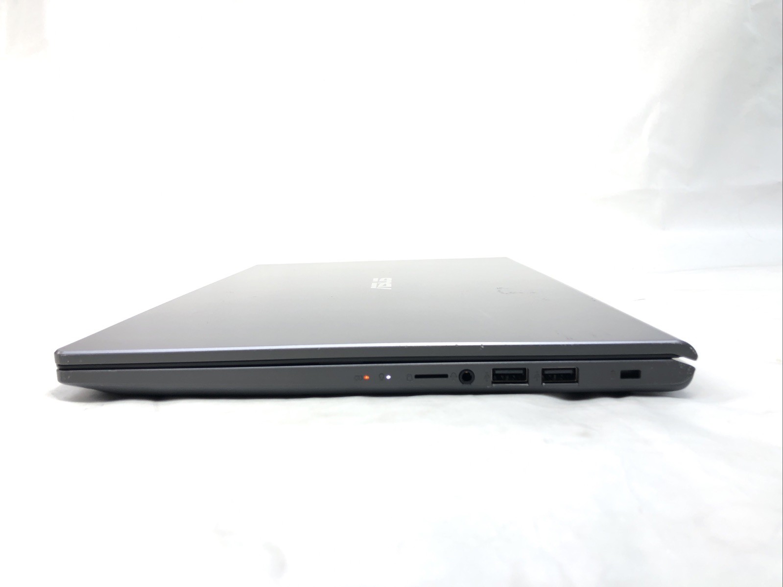Asus Vivobook X515E, Intel Core i5-1135G7 @2.40Ghz, NO RAM, NO SSD/OS, FOR PARTS