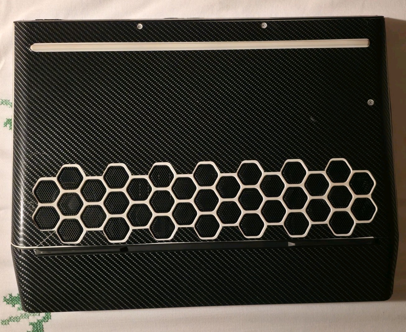Alienware Area-51m R1 i7-9700K RTX 2070 16GB 256GB SSD 144Hz Excellent