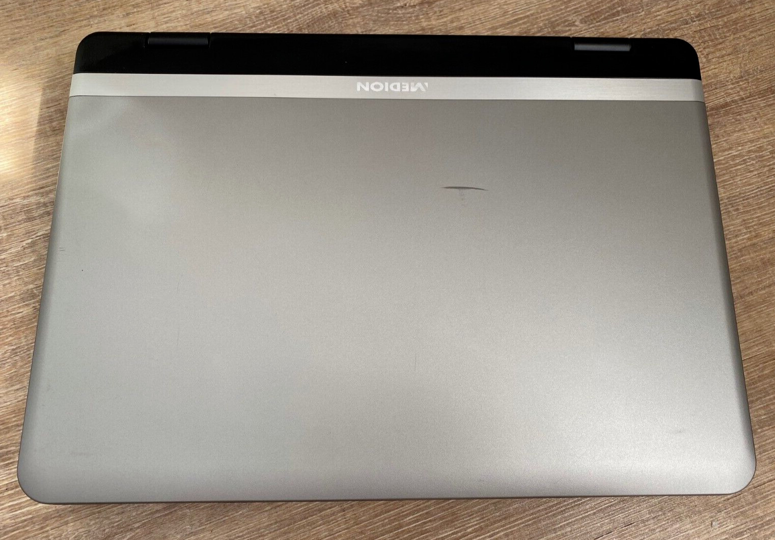 Medion MD Akoya 96290 intel T2130 2GB Memory No HDD Used