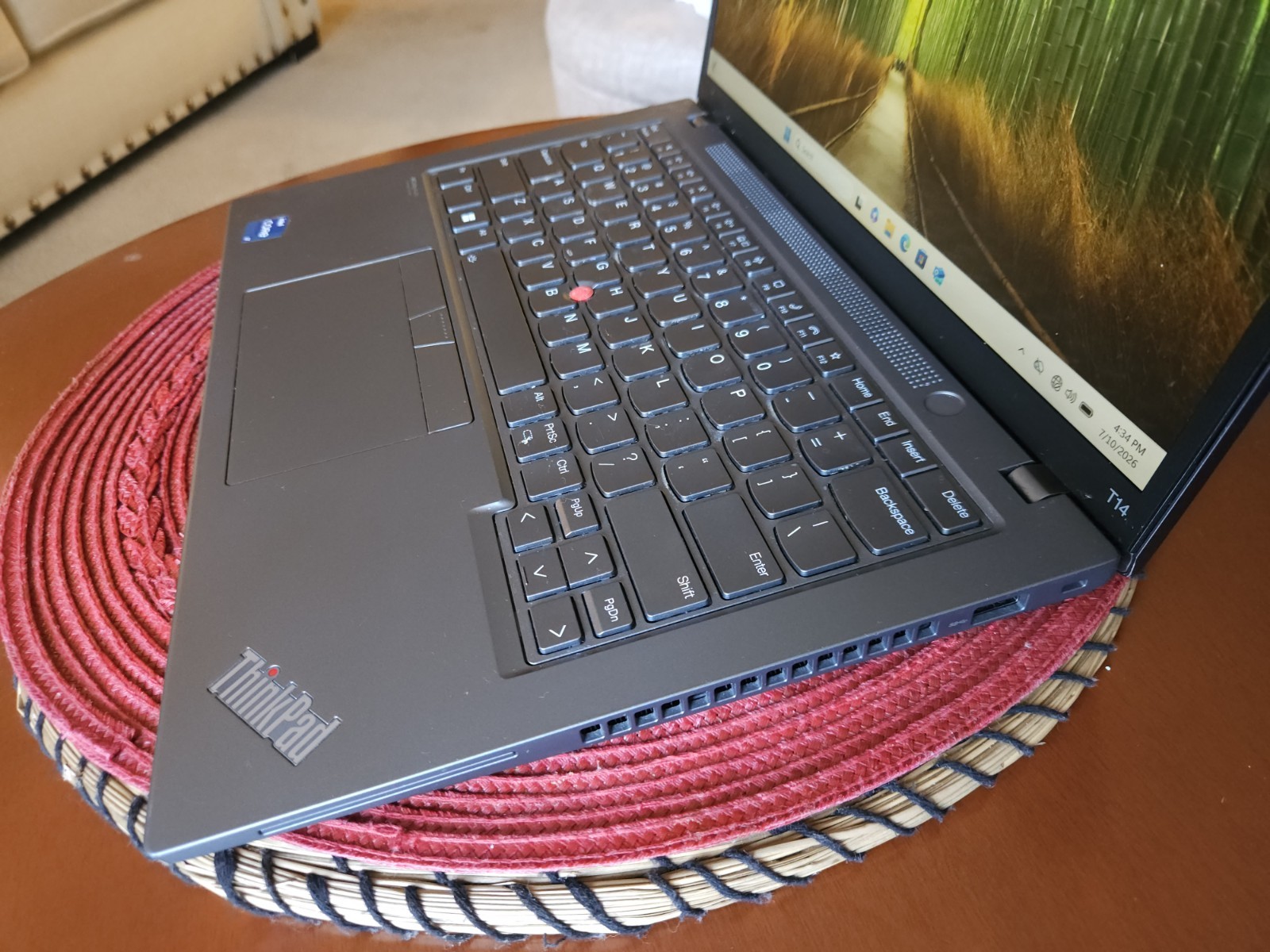 Lenovo ThinkPad T14 i7 16gb Ram 512gb SSD NVMe 1260p Gen3 14″ Touchscreen Win11