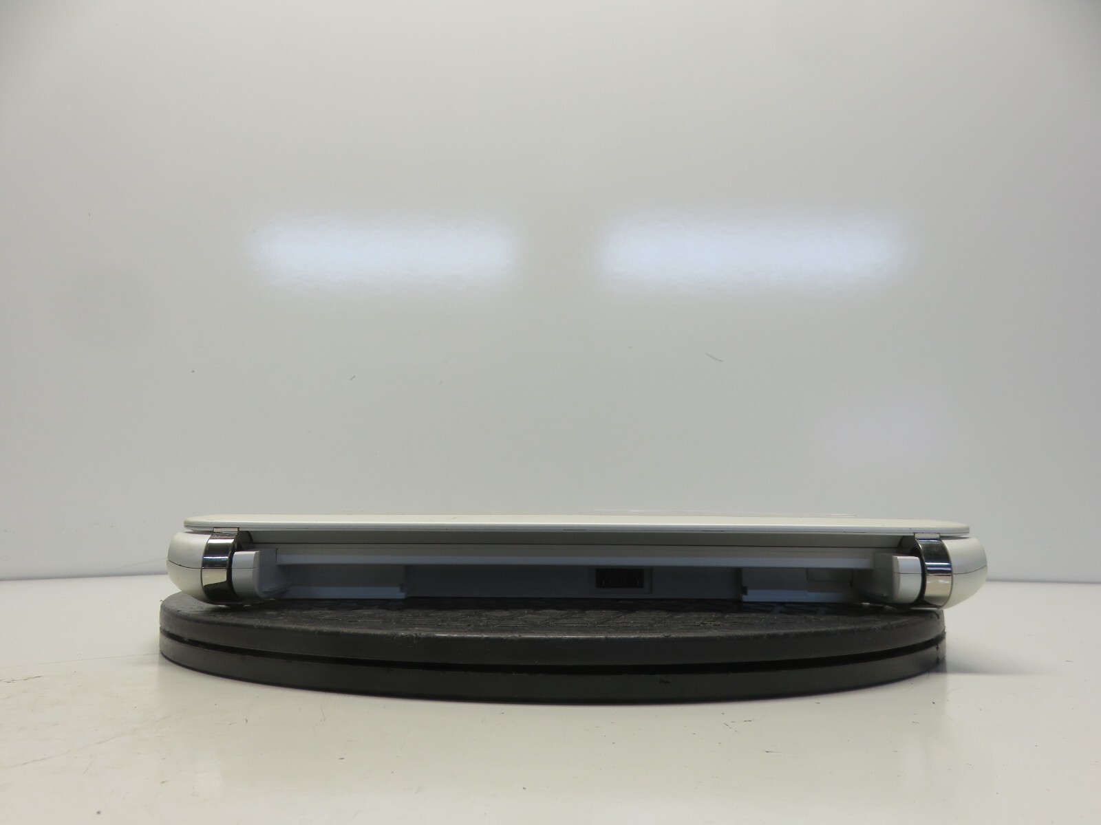 Samsung NP-NC10 Intel Atom N270 1.6GHz 2 GB NO HDD No Batt