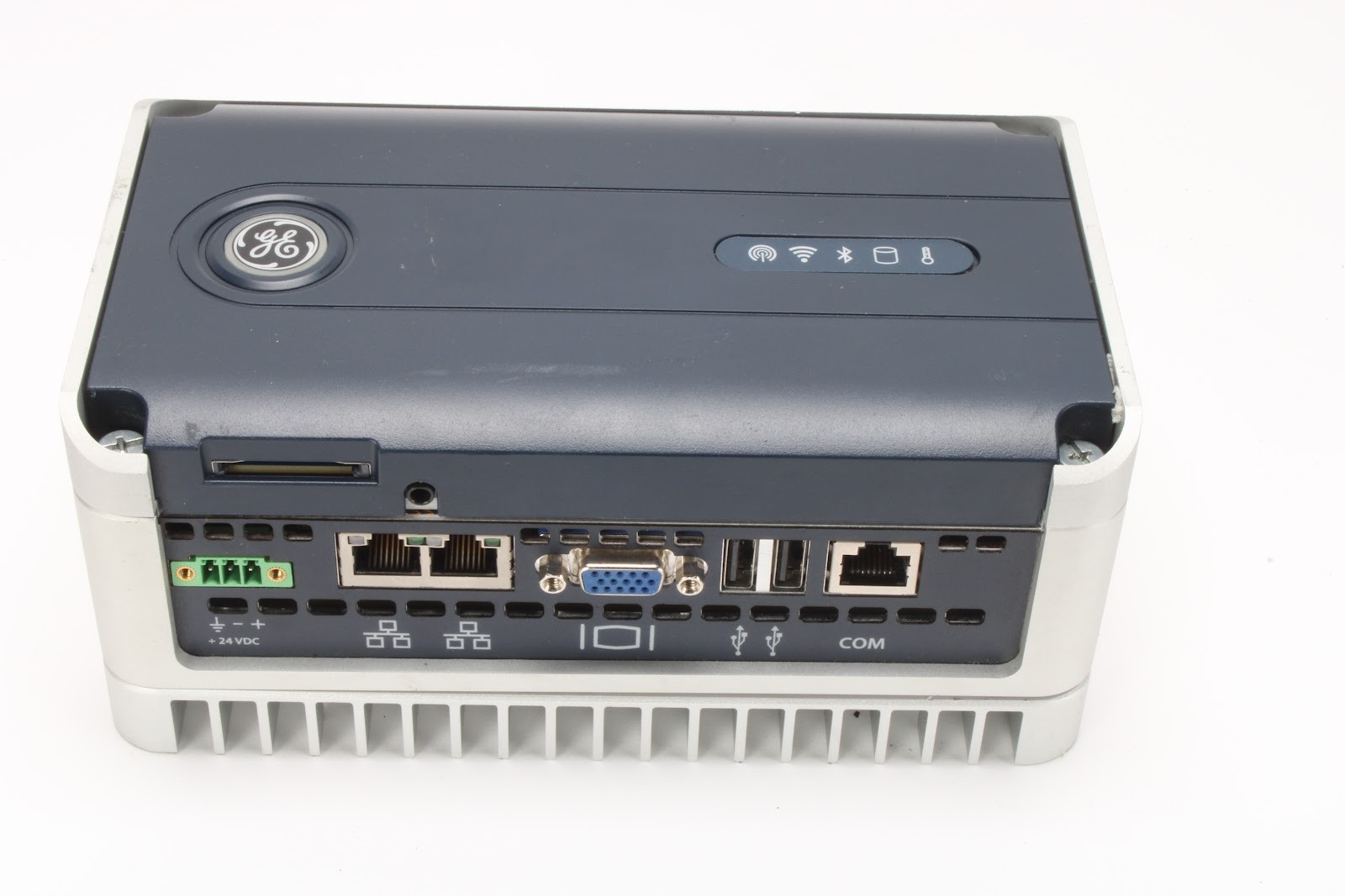 GE PACSystems RXi Box IPC ICRXIBN7M001A-BB VIA Eden X2 U4200 @ 1.0+ GHZ/4GB RAM