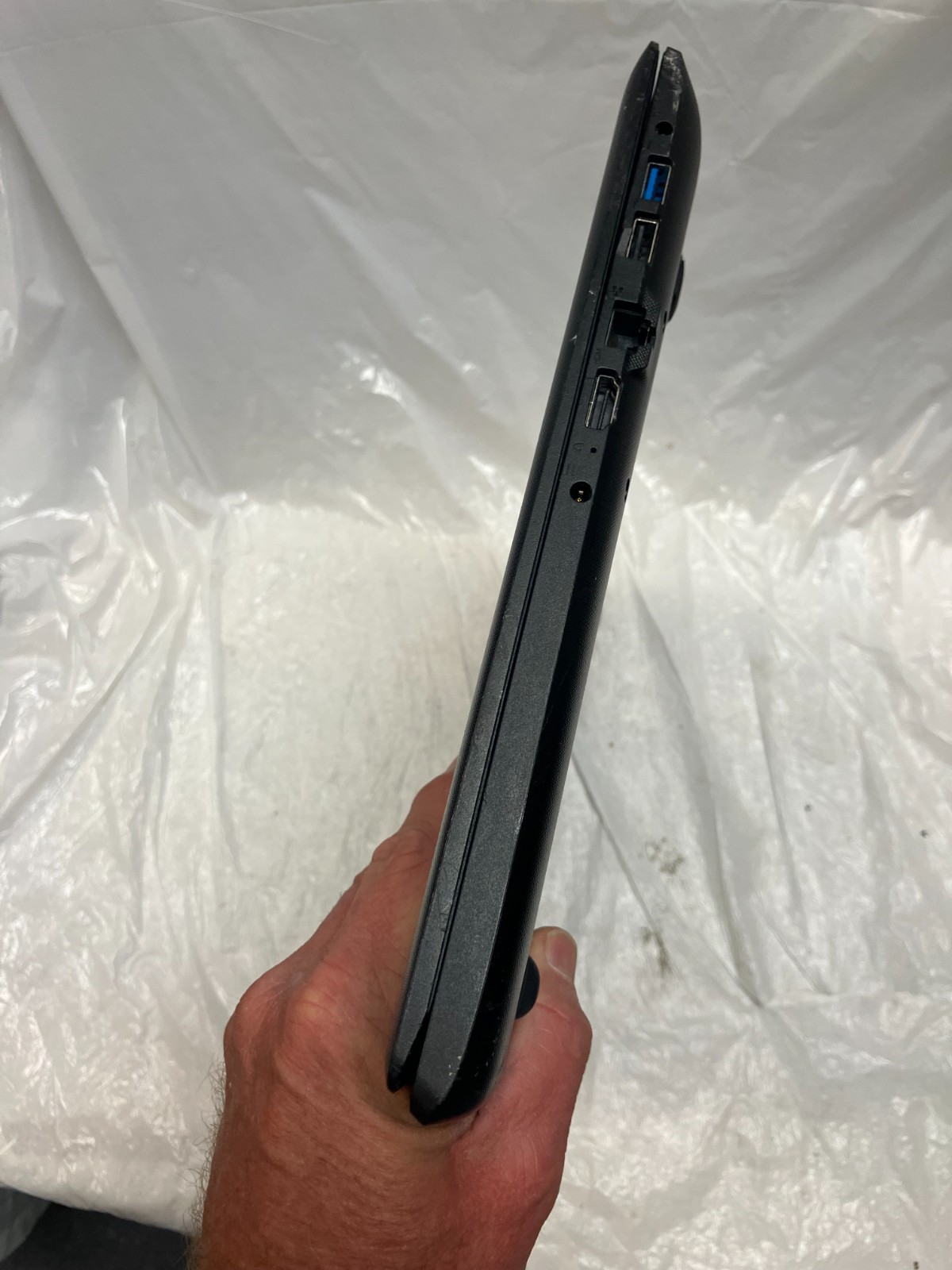 Lenovo IdeaPad 110-15IBR 15″ Laptop – Celeron N3060, 4GB RAM, 750GB HD for parts
