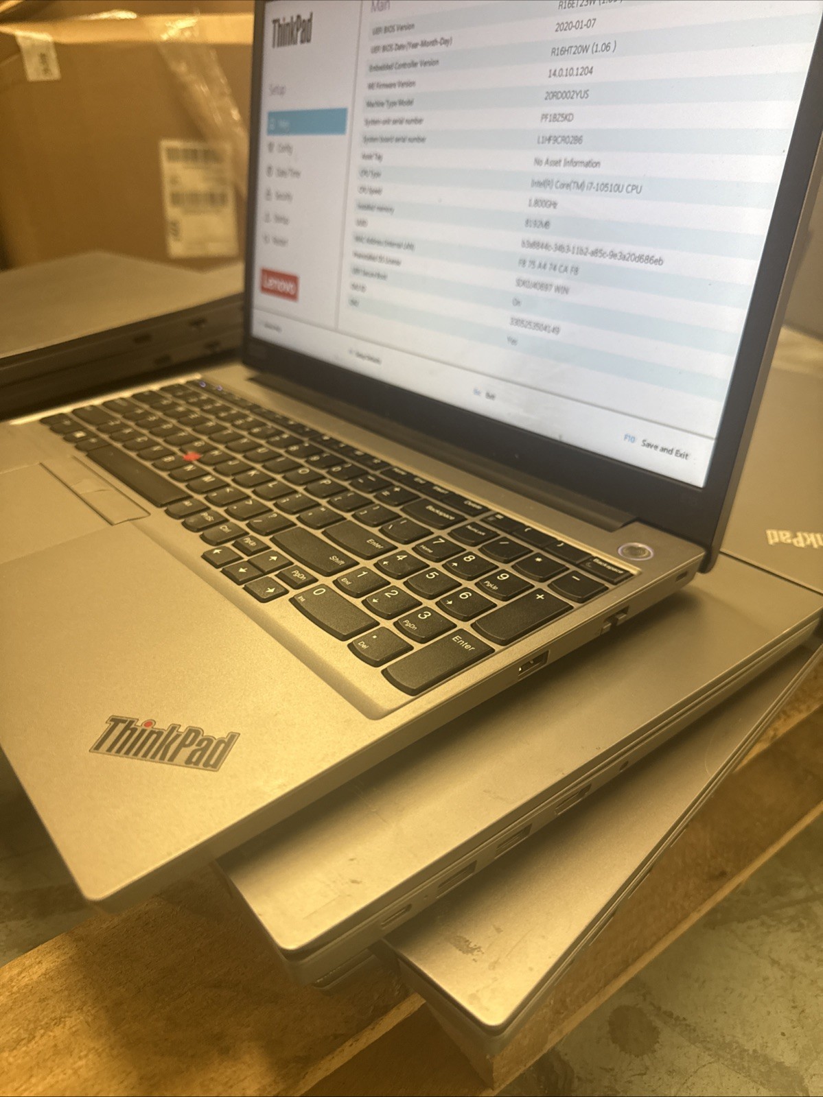 Lenovo ThinkPad E15 15.6″ FHD Intel i7-10510U 8GB RAM NO HDD NO OS