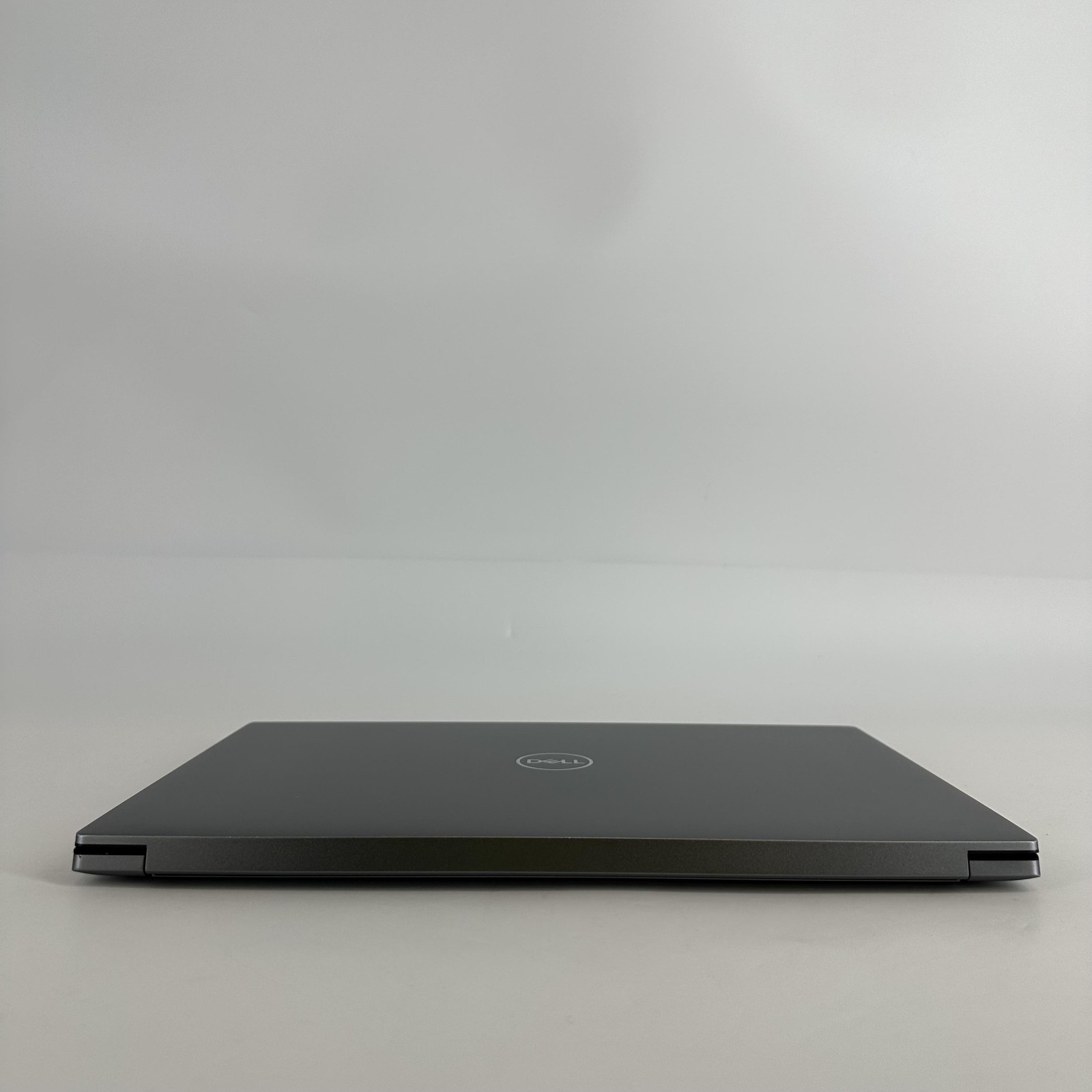 Dell Precision 5570 15.6 FHD+ 2.5 GHz i9-12900H 32GB 1TB SSD NVIDIA RTX A2000