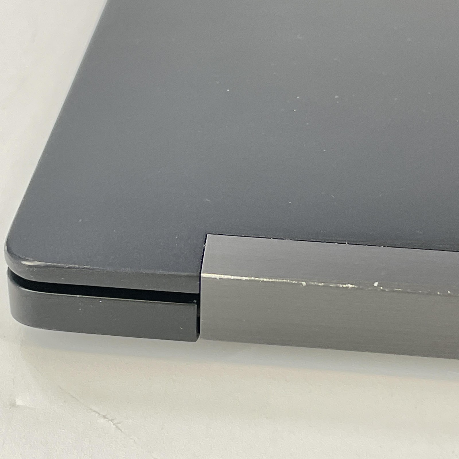 Dell Latitude 7480 14 FHD i7-7600U 2.80GHz 16GB RAM 256GB SSD Good