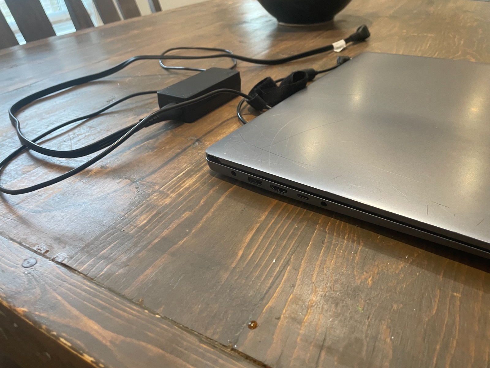 Lenovo IdeaPad slim 3 15ian8