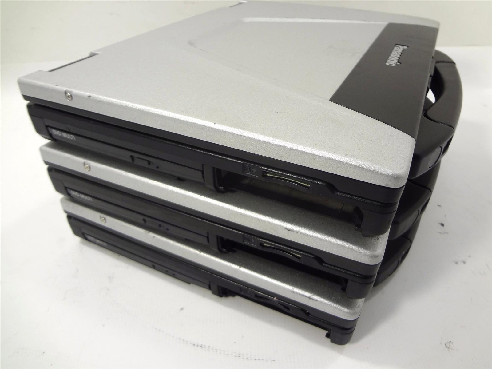 Lot 3 Panasonic CF-52 Core i3 CPU M 330 2.13GHz 2GB – No HHD