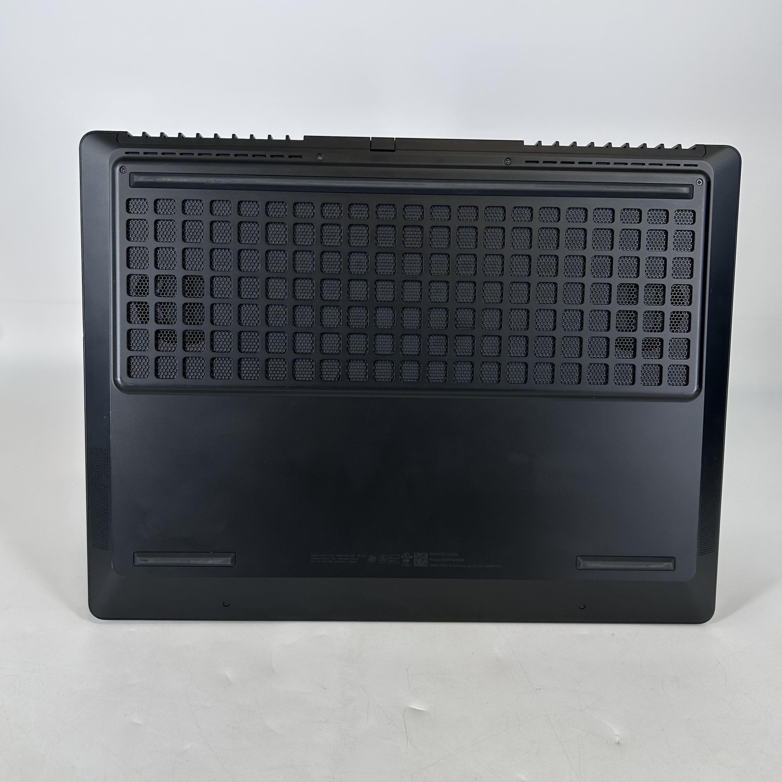 HP Omen Max 16 165Hz FHD+ 2.4 GHz Ultra 7 255HX 32GB 1TB SSD RTX 5070 Very Good