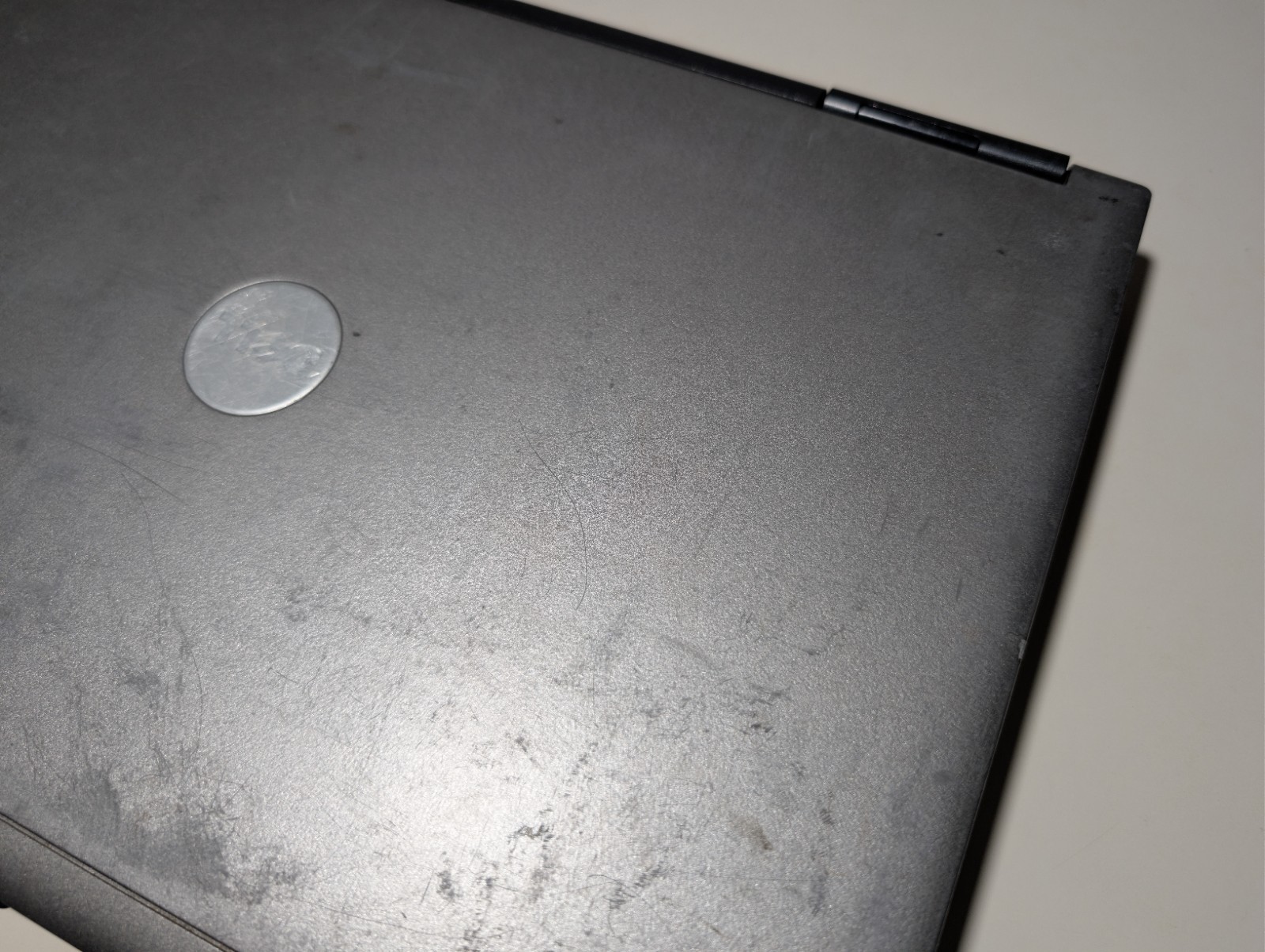 DELL LATITUDE D620 | CD 1GB RAM 500GB HDD | DVD-RW Win XP 32-Bit Serial Port