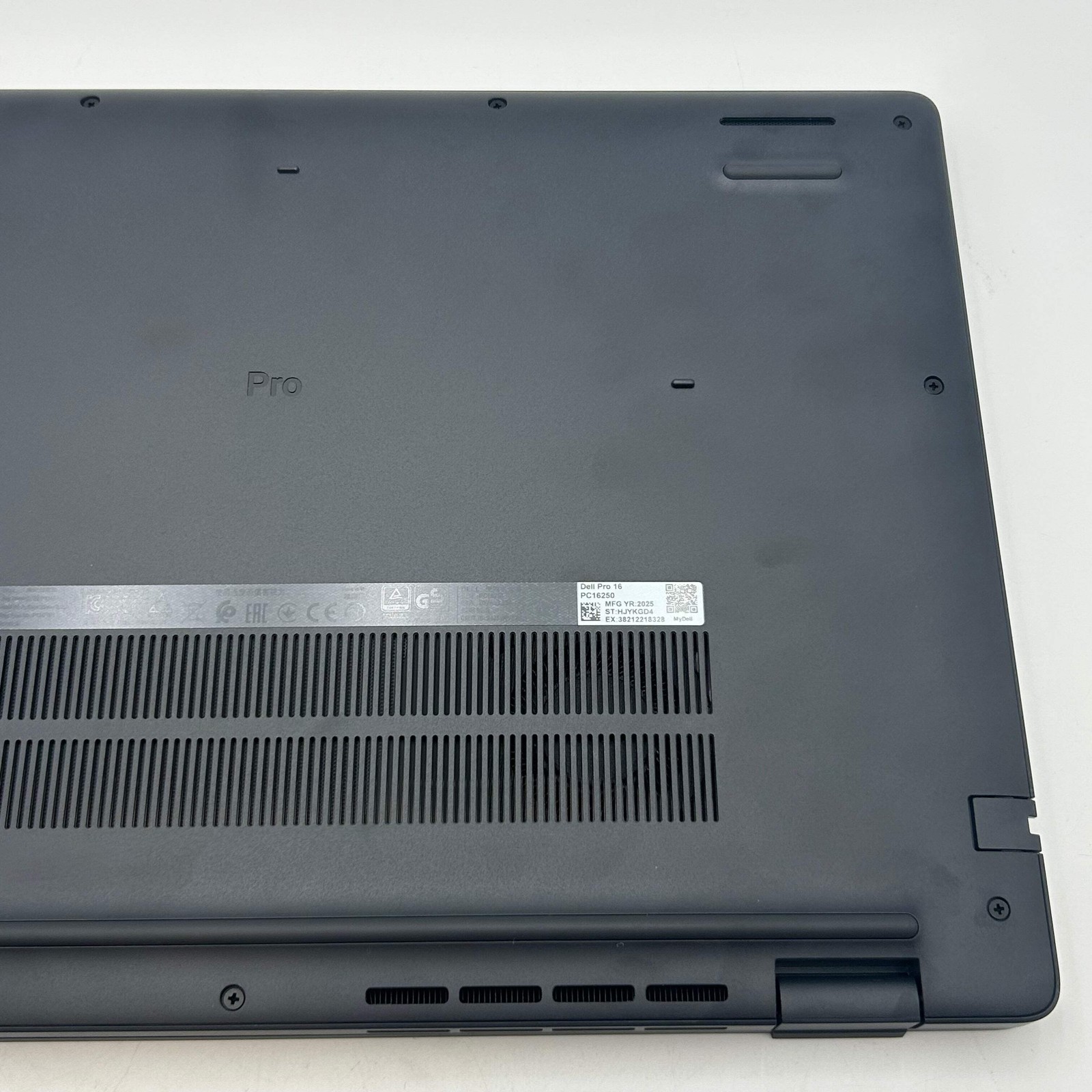 Dell Pro 16 Core 5 120U 16GB RAM 256GB SSD 16″ Laptop – PC16250
