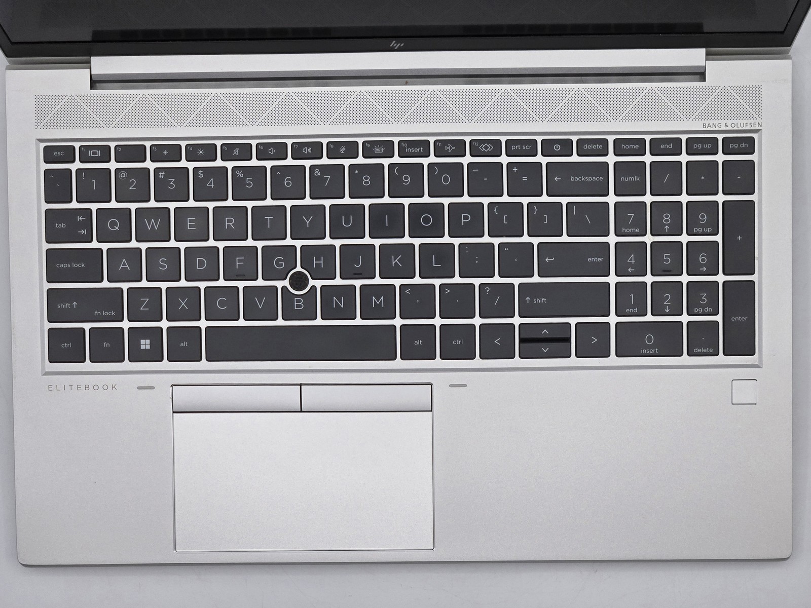 HP EliteBook 855 G8 15″ FHD Touch RYZEN 7 PRO 5850U 512GB SSD 16GB W11P IRCam