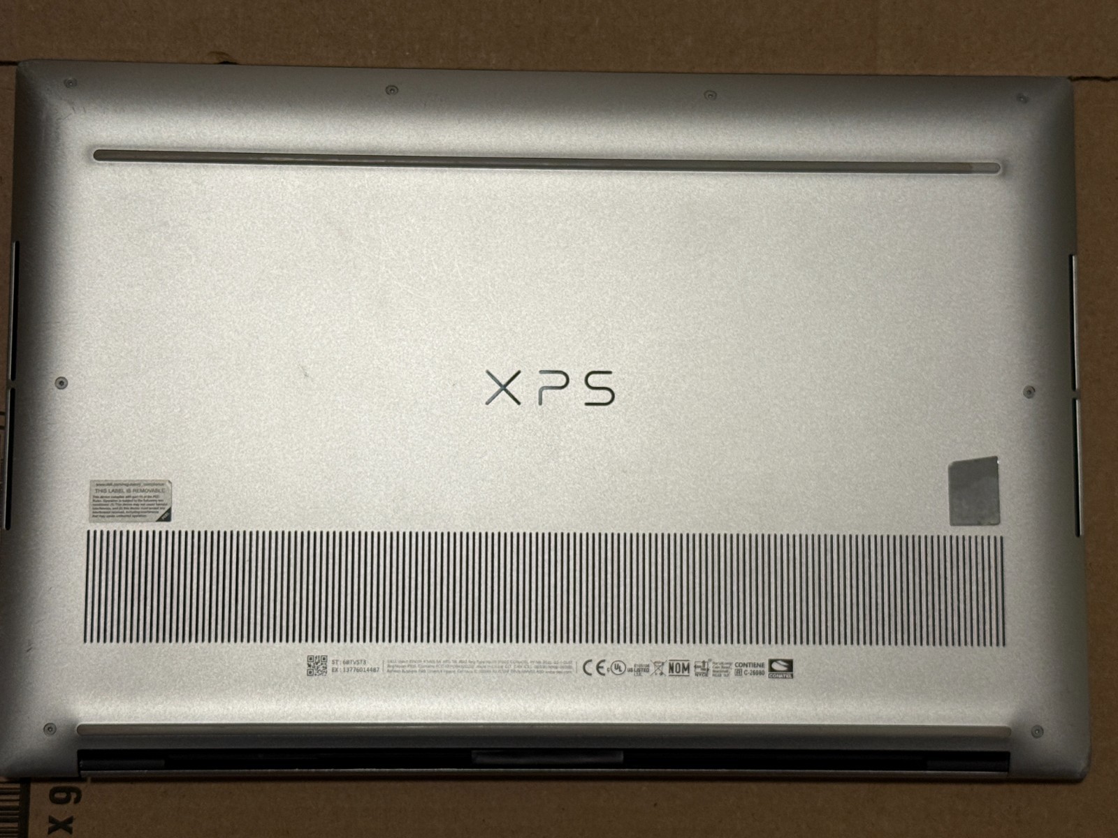 Dell XPS 15 9520 i9-12900HK OLED 32GB 1TB SSD RTX 3050 Ti Touchscreen READ