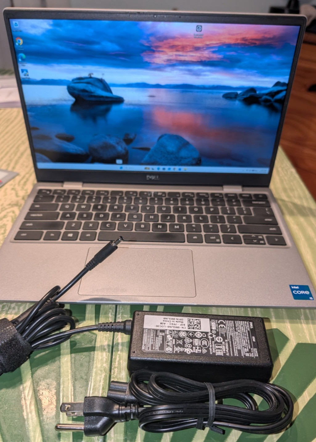 Dell Latitude 3320 13.3″ Core i5-1135G7 2.4GHz CPU 8GB RAM 256GB SSD W11 Laptop