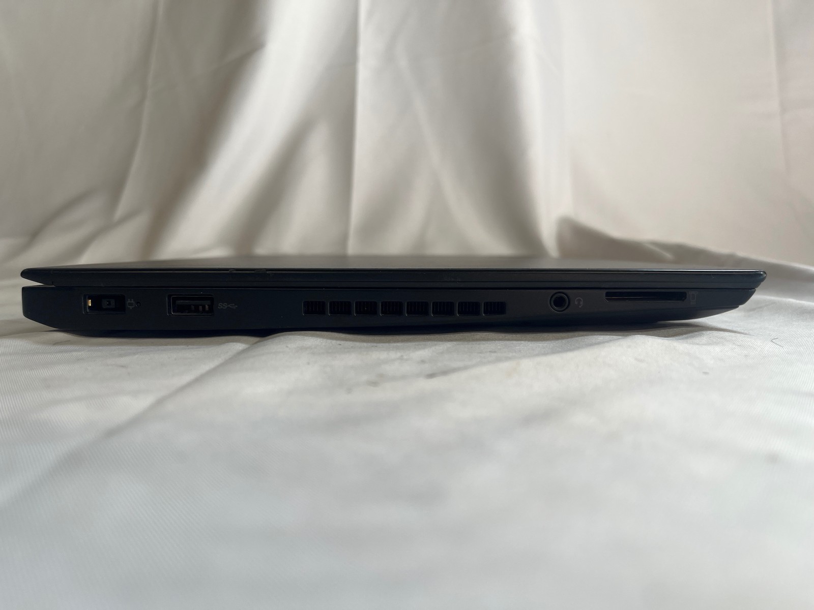 Lenovo ThinkPad T460s Intel Core i5-6300U 8 GB No Drive 14″