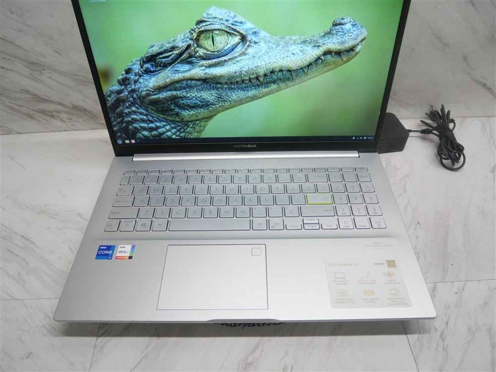 Asus VivoBook 15 K513E 15.6″ i7-1165G7 11th GEN 12GB RAM w/ Battery & AC Adapter