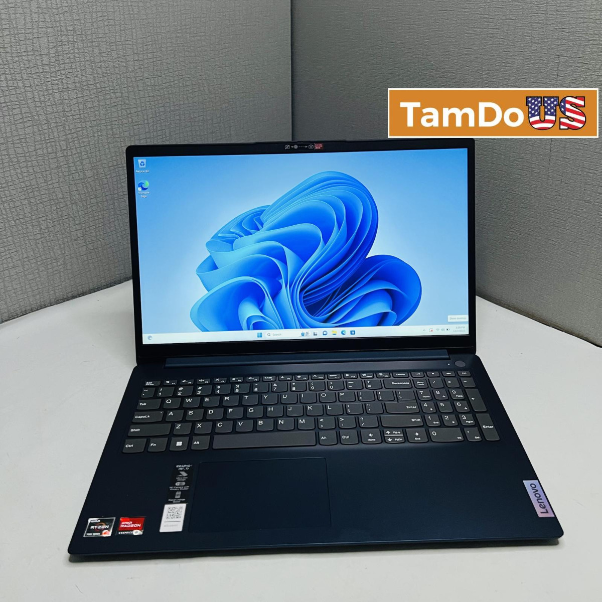 LENOVO IdeaPad 1 15AMN7, 15.6″ FHD, Ryzen 3 7320U, 8GB, 256GB SSD, Abyss Blue
