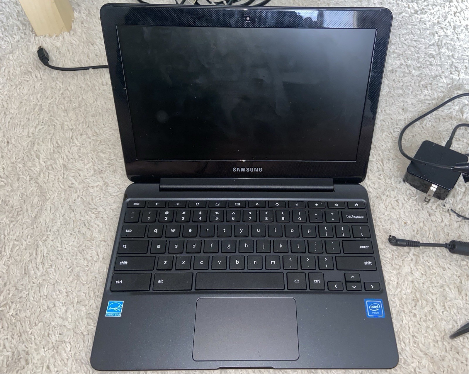 Samsung Chromebook 500C 11.6″ Intel Celeron Black Laptop Wi-Fi Webcam w/ Charger