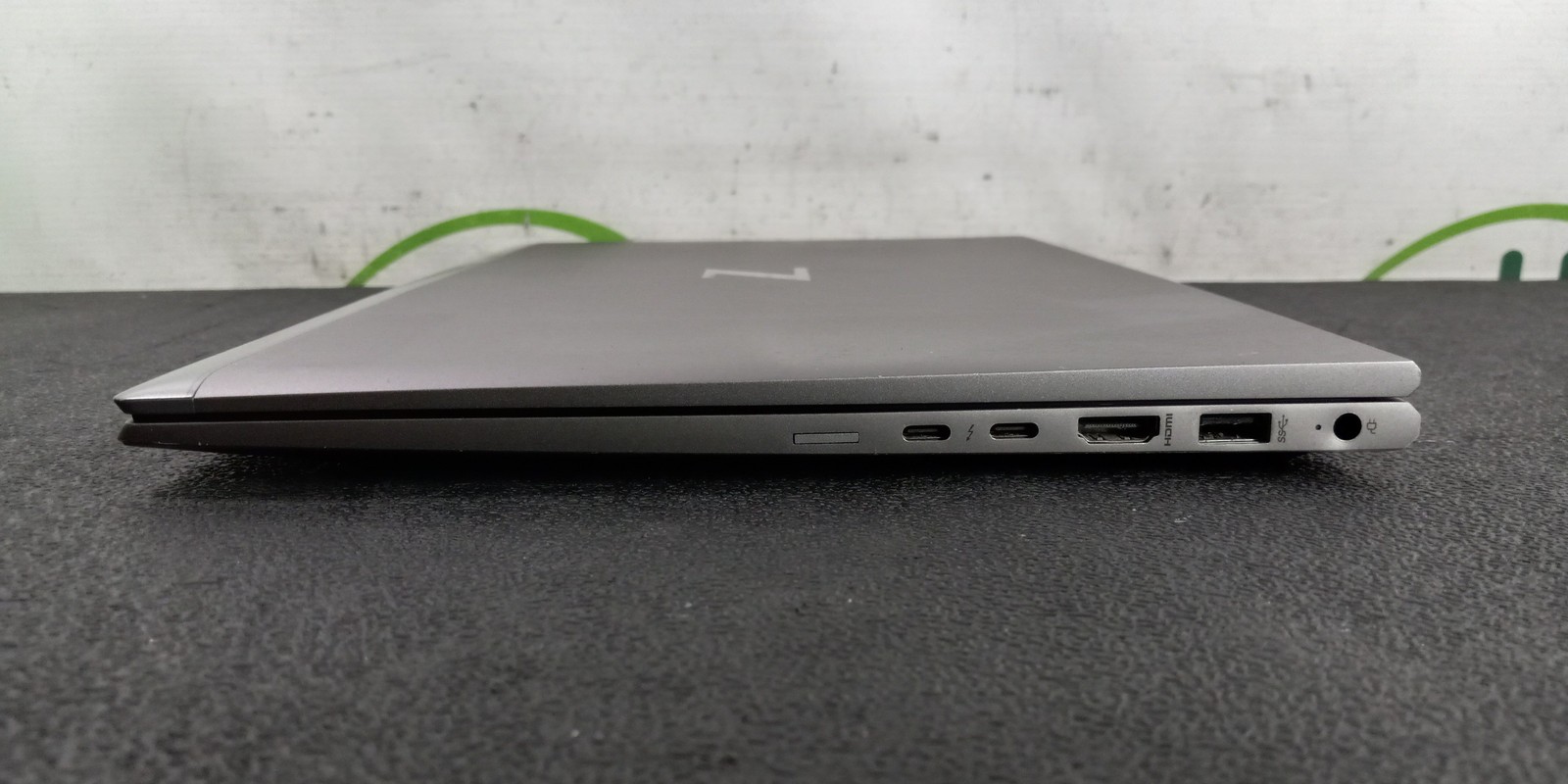 HP ZBook Firefly 15 G8 Core i7 1185G7 8GB RAM No SSD Laptop w Adapter No OS