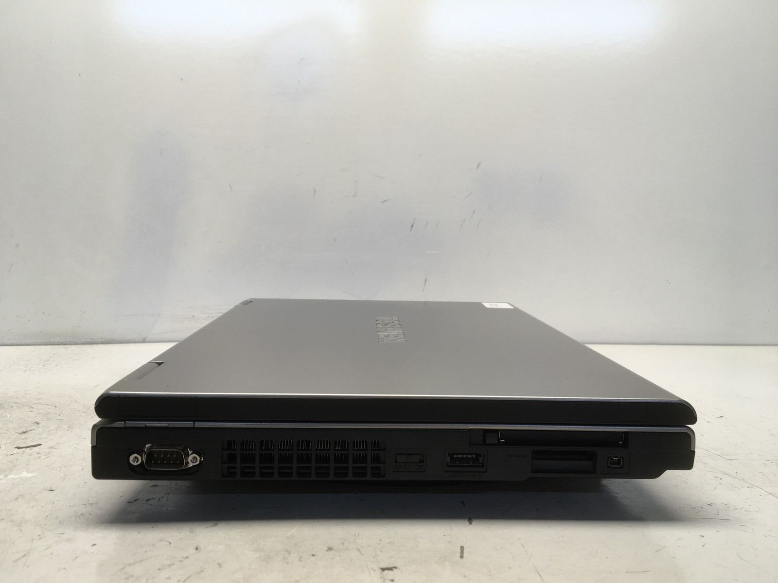 Toshiba Satellite Pro S300-EZ1512 Intel Pentium T3400 2.16GHz 1 GB NO HDD/BATT