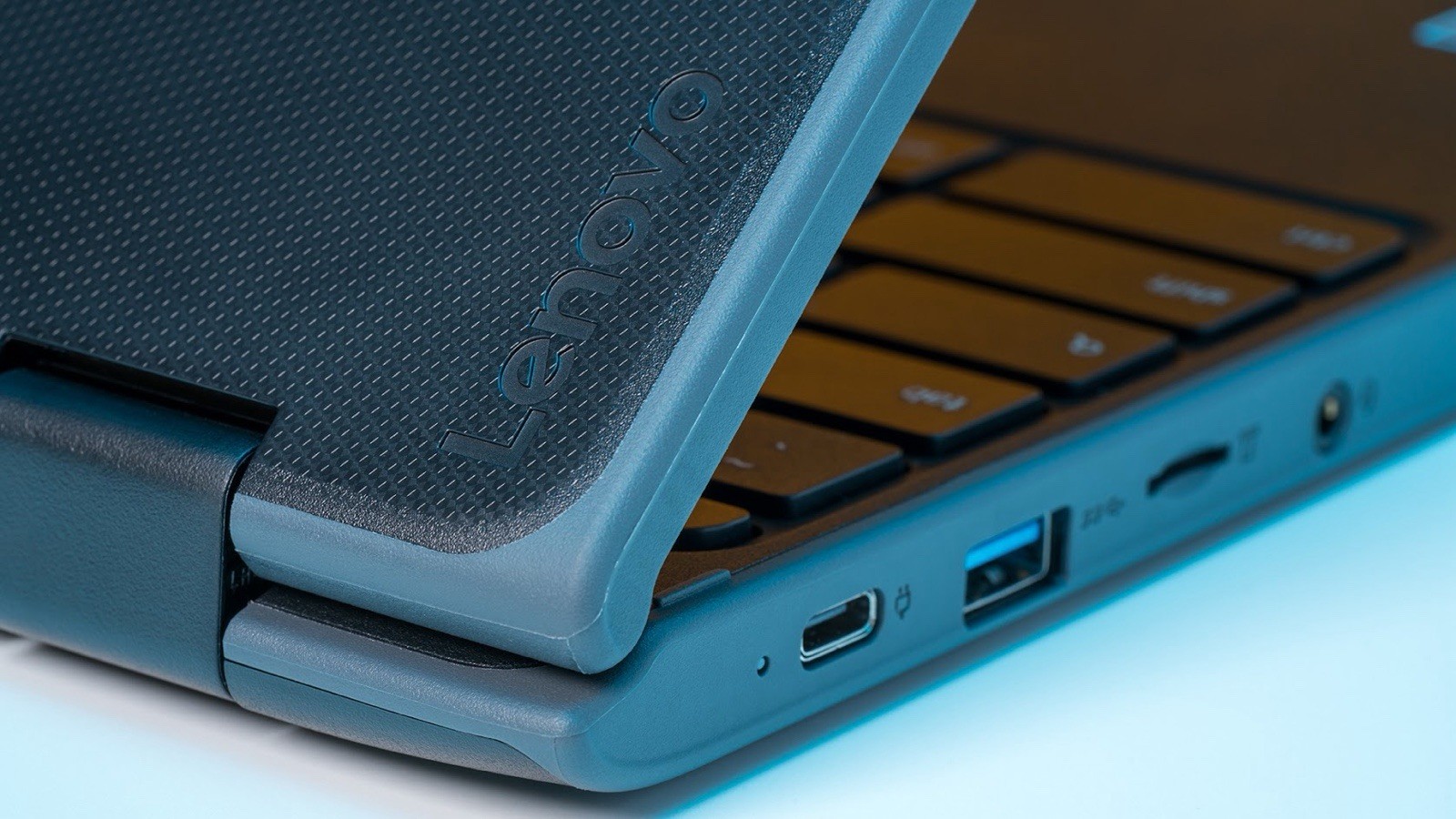 Casual Gaming Laptop – Lenovo 500e Type 81ES