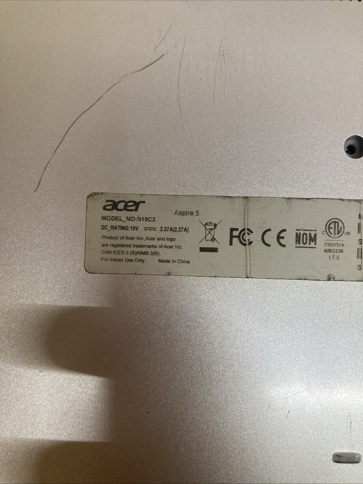 Acer Aspire A515-43-R19L unknown CPU no RAM no HDD no Power
