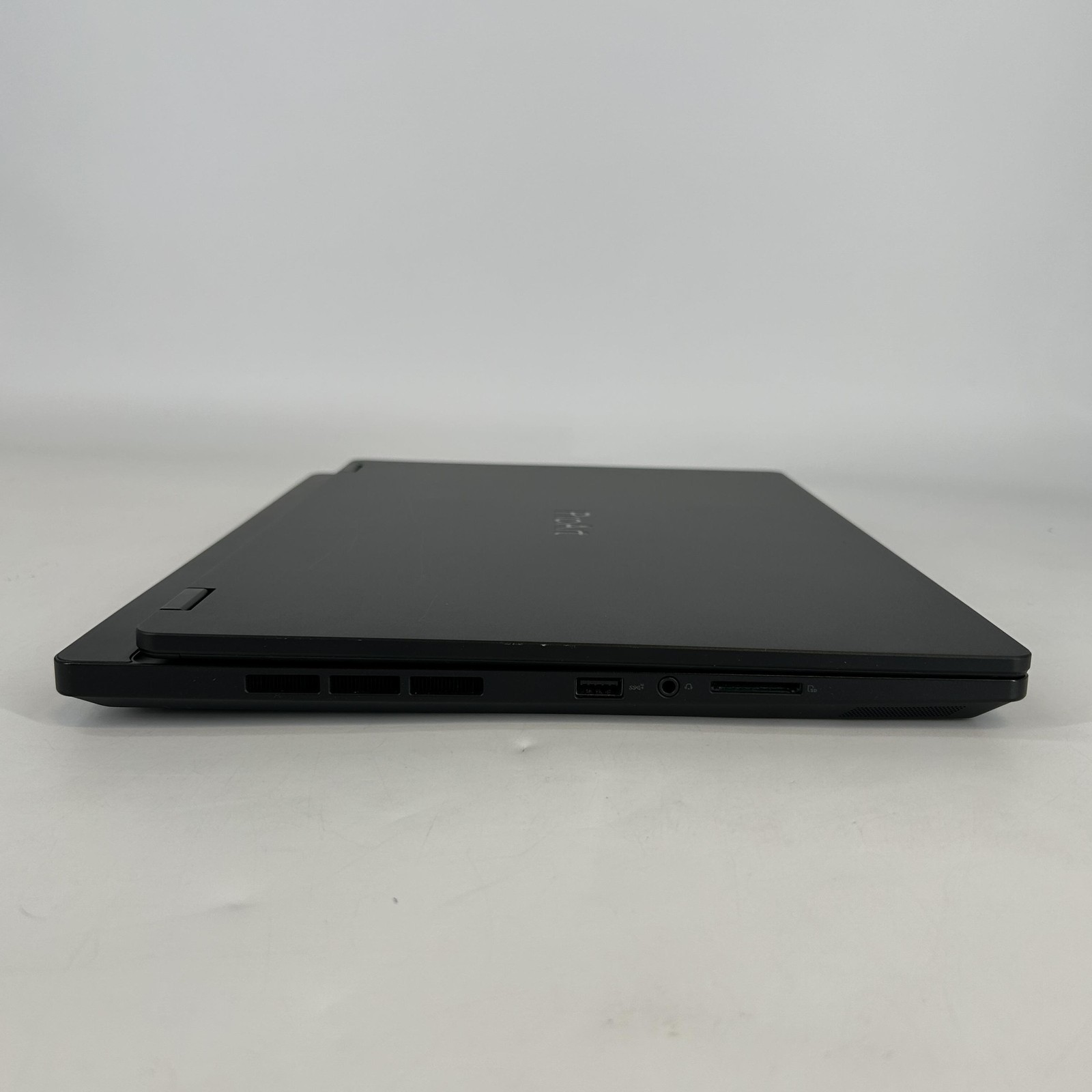 Asus ProArt Studiobook Pro 16 QHD+ TOUCH 2.2GHz i9-13980HX 64GB 2TB RTX 3000 Ada