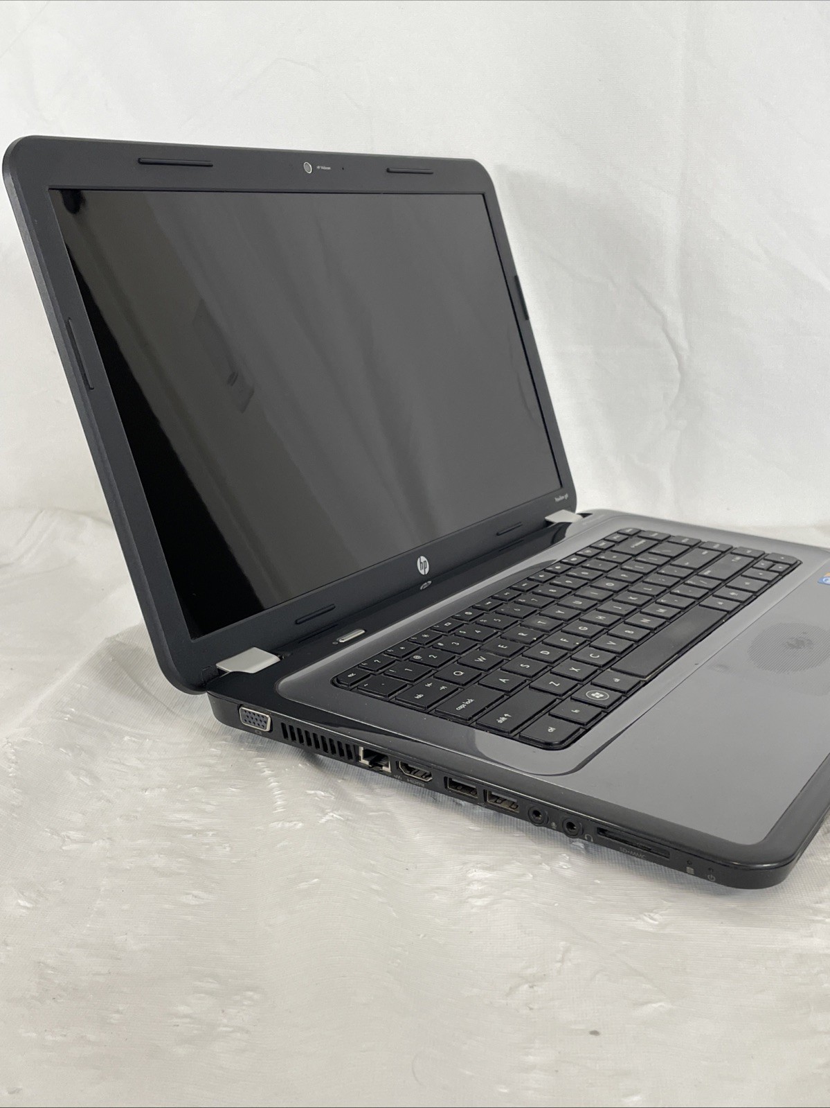 HP Pavilion g6 Notebook | i3 M370 2.40GHz | 8GB RAM | NO HDD | Bad Battery