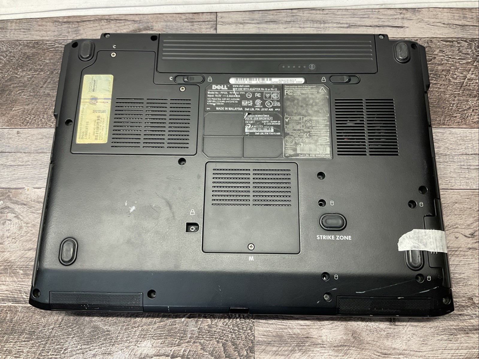 Inspiron 1520 / Pentium / 512MB RAM / Laptop Notebook PC / P20
