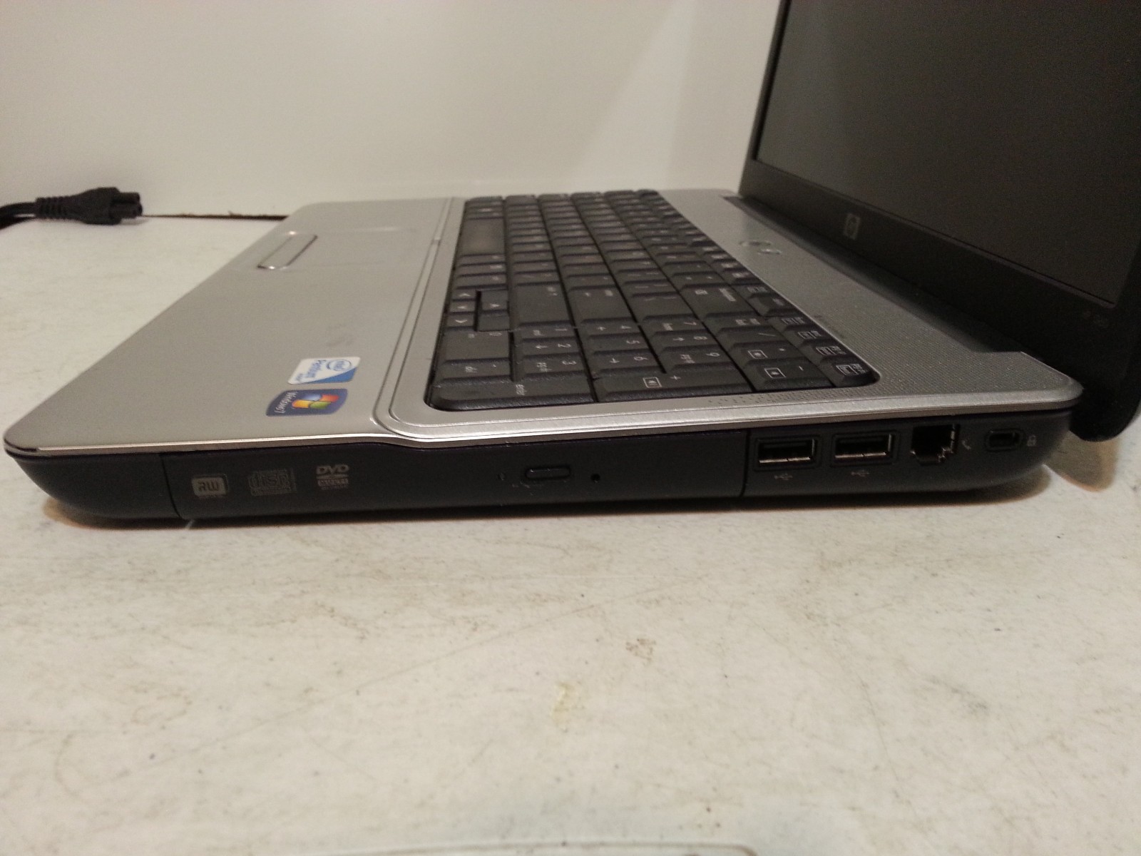 HP G60 Laptop Intel Pent T4300 2.1, 4gb, 160 Hdd,Web cam Windows 10 Pro