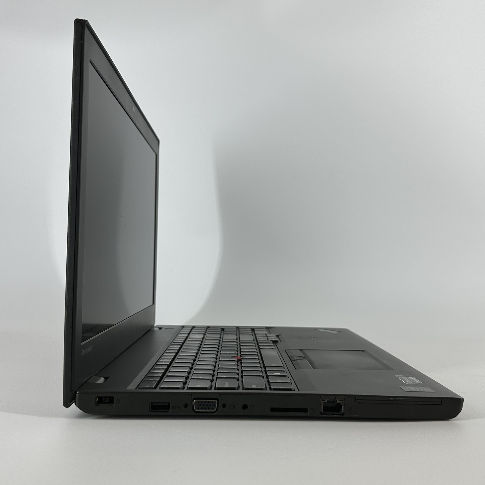 Lenovo ThinkPad T550 15″ FHD i7-5600U 2.60 GHz 16GB 256GB SSD – Backlight Issue