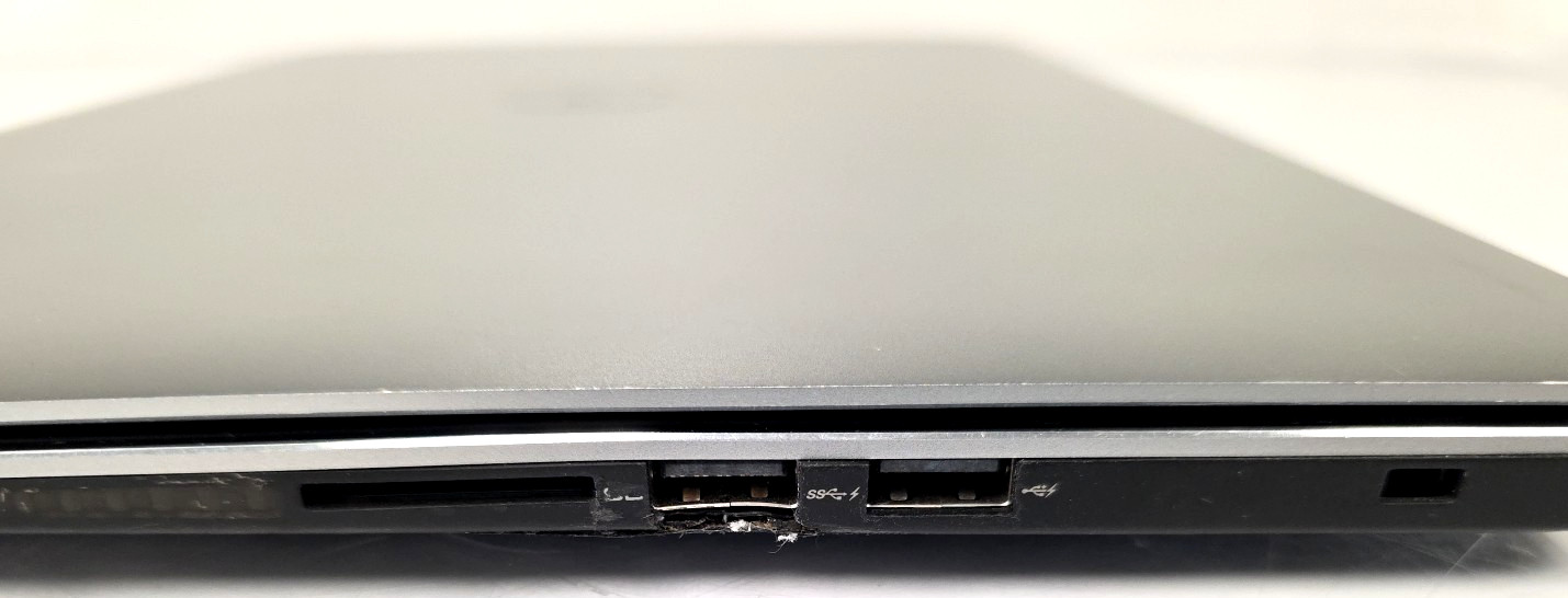 Dell XPS 15 9530| Intel Core i5-4200H|8GB RAM|500GB HDD| Bad Battery| WIN 10 PRO