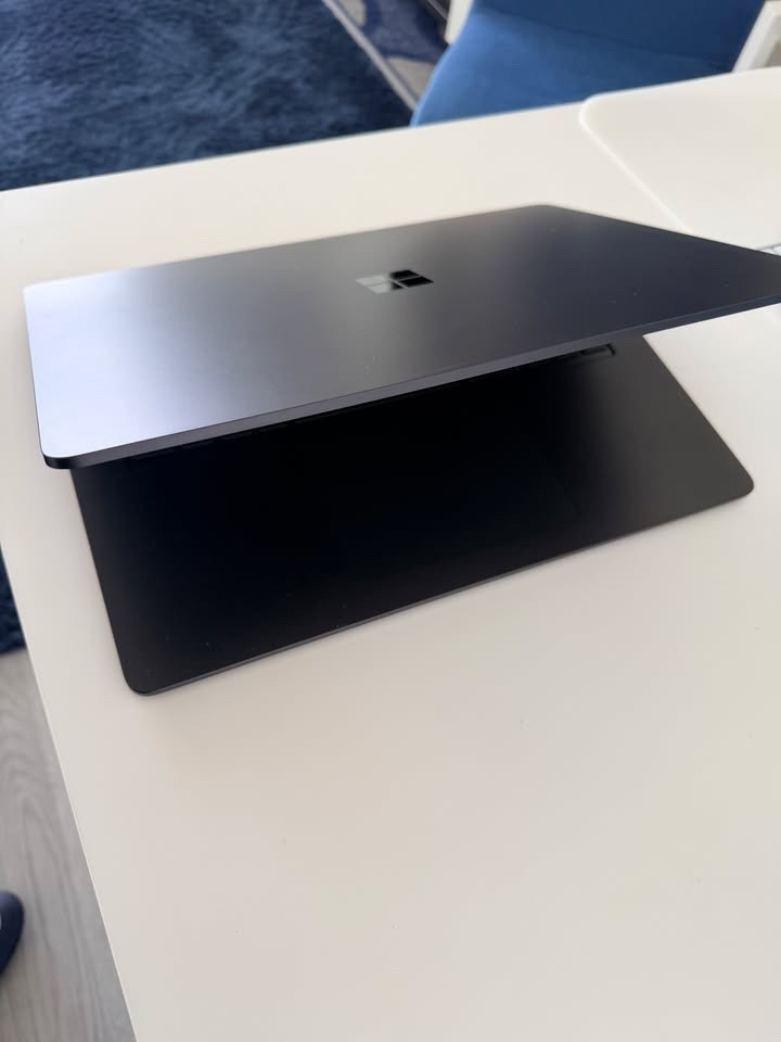SURFACE LAPTOP 7 SNAPDRAGON