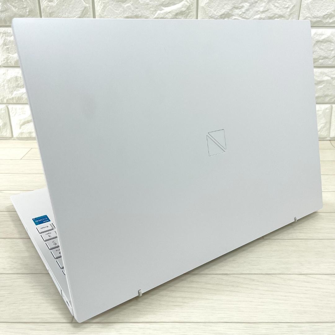 NEC LAVIE N1635HAW i3 1215U Intel UHD 16GB SSD 512GB 15.6″ WUXGA Win 11 Home DVD