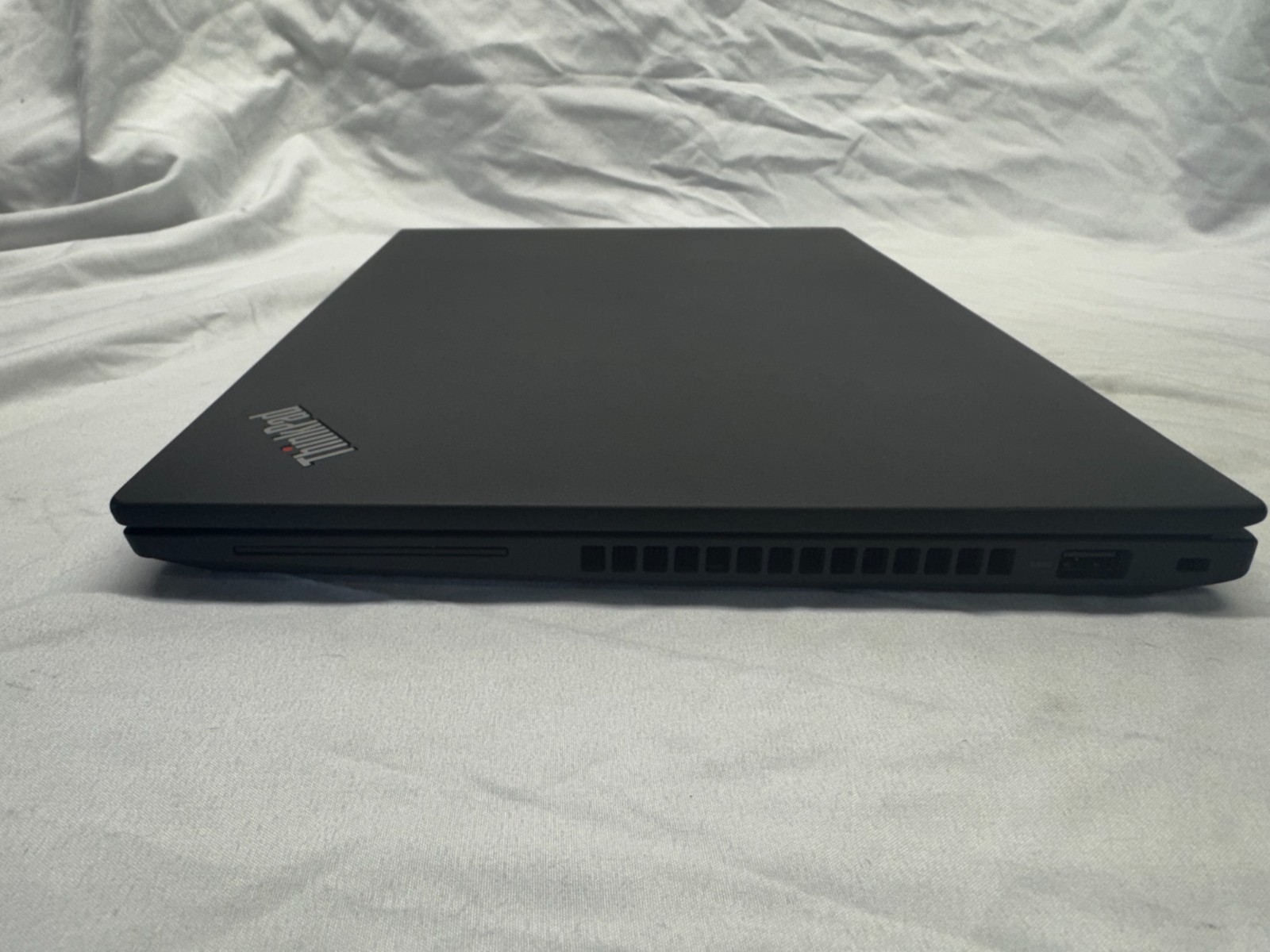 Lenovo ThinkPad P14s Gen 4 14″ (512GB SSD, Intel Core i7 13th Gen., 5.00 GHz,…