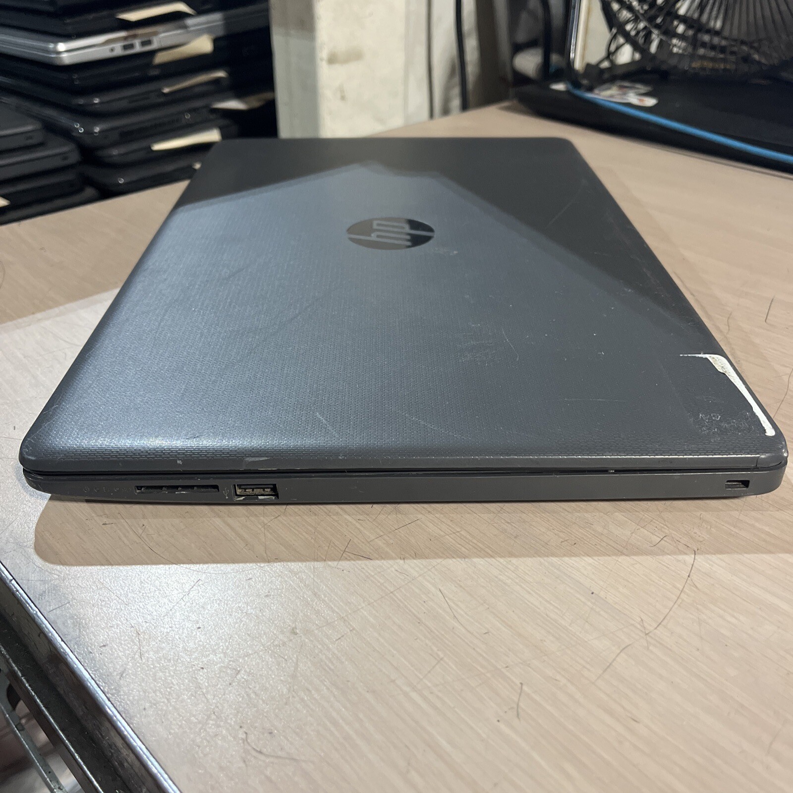 HP 255 G7 NOTEBOOK AMD A6-9225 RADEON 8GB RAM NO HD