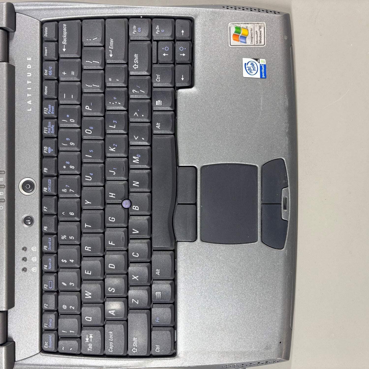 Broken Dell Latitude C400 12.1″ Broken Screen Display
