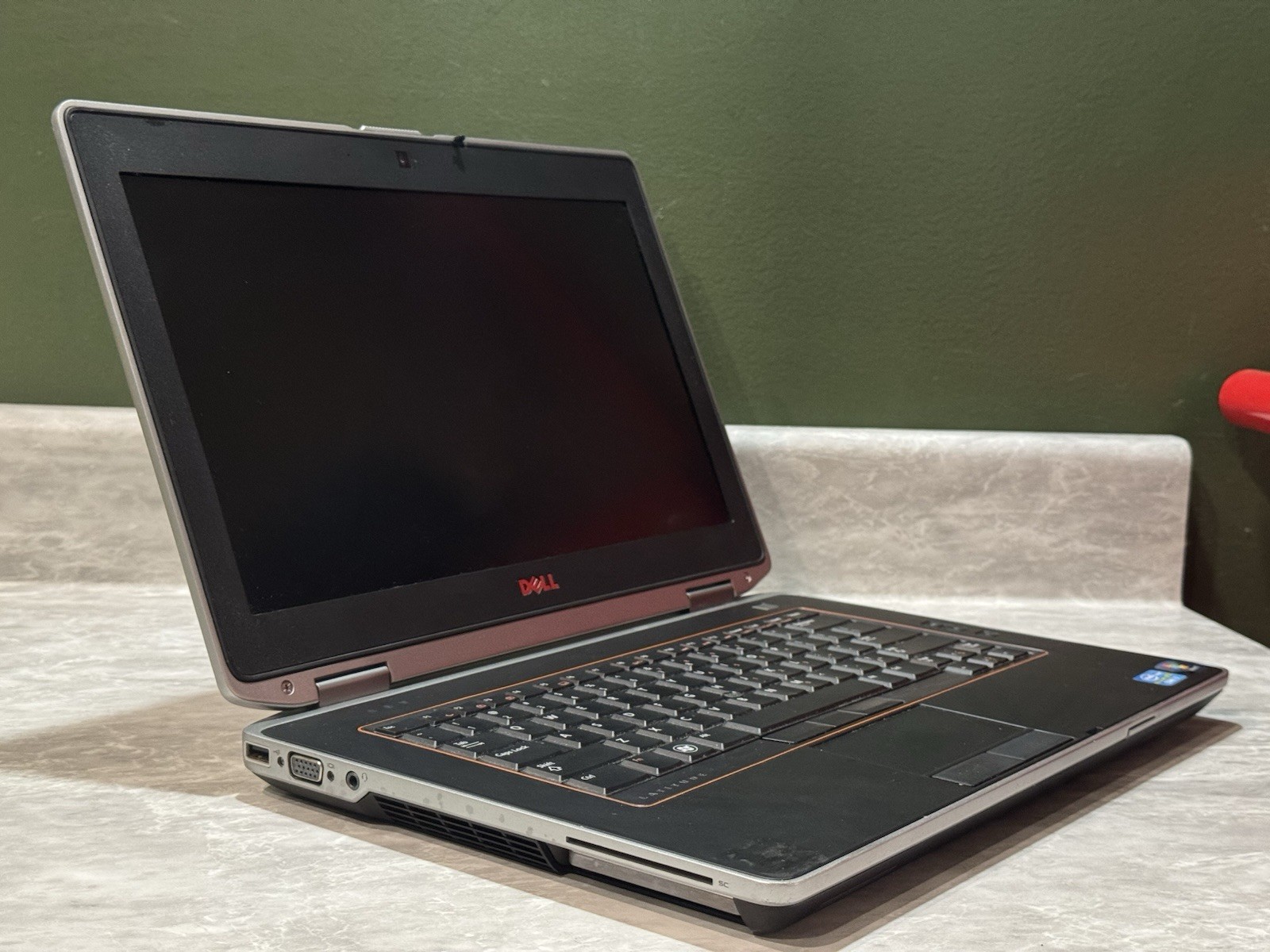 Dell Latitude E6420 Laptop Nvidia GPU I7-2760QM 2.4GHz 8gb RAM 200gb SSD Win 11