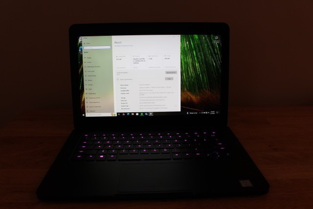 Razer Blade 15 Gaming Laptop i7-7700HQ GTX 1060 16GB RAM 1TB SSD