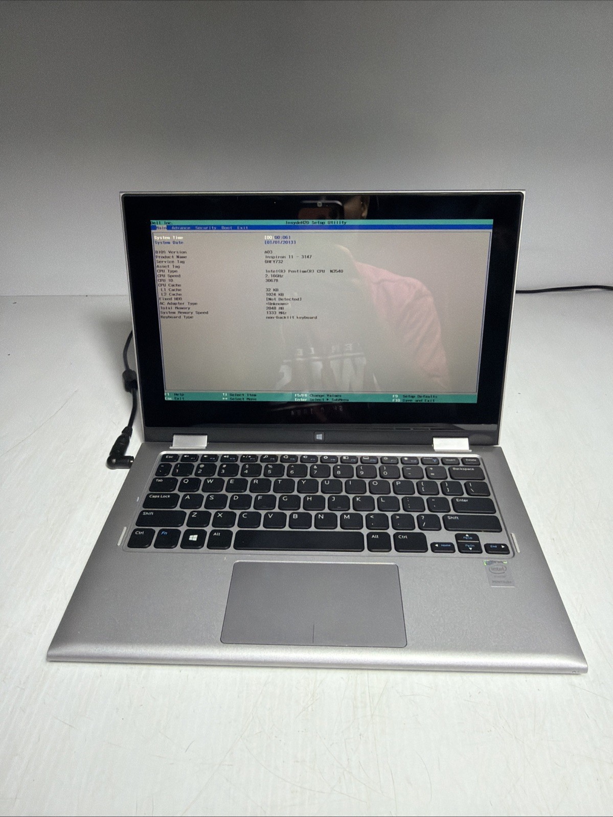Dell Inspiron 11-3147 Laptop Intel Pentium N3540 2gb Ram No Drives Boots Bios